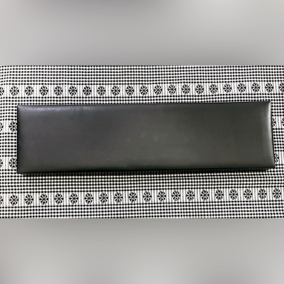 Simple Men’s Black Dresser Valet Lidded 3 Compartments Watch Keys Wallet Phone - Picture 2 of 6